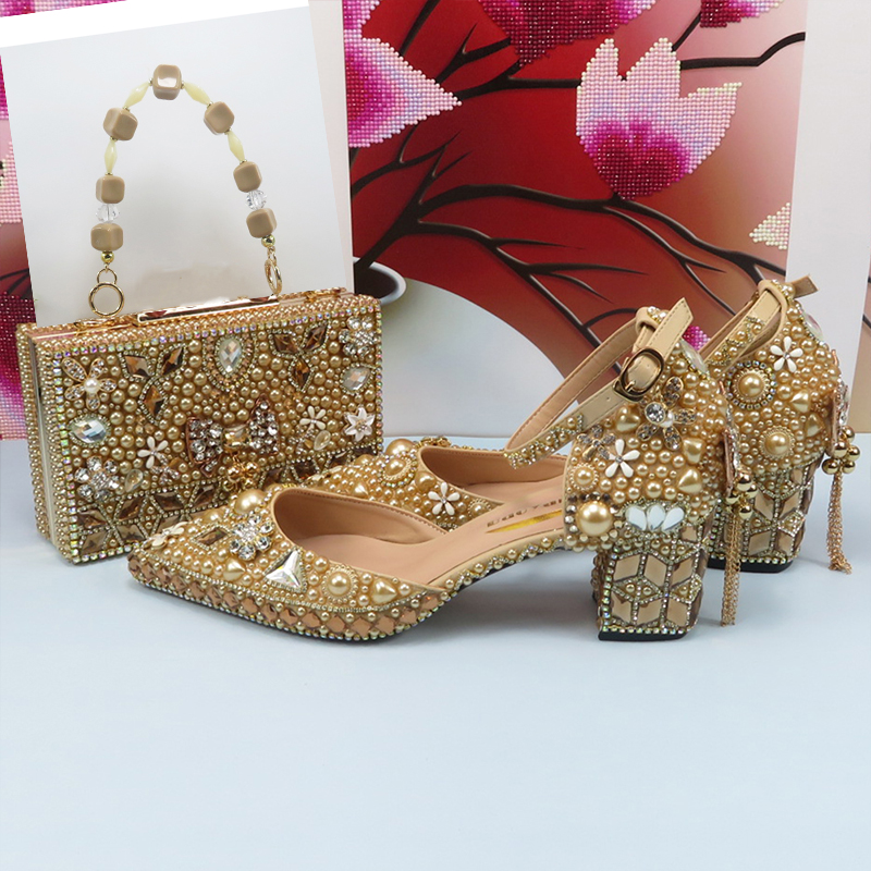 Luxury Bags And Shoes - Luxury Champagne Golden Crystal wedding shoes