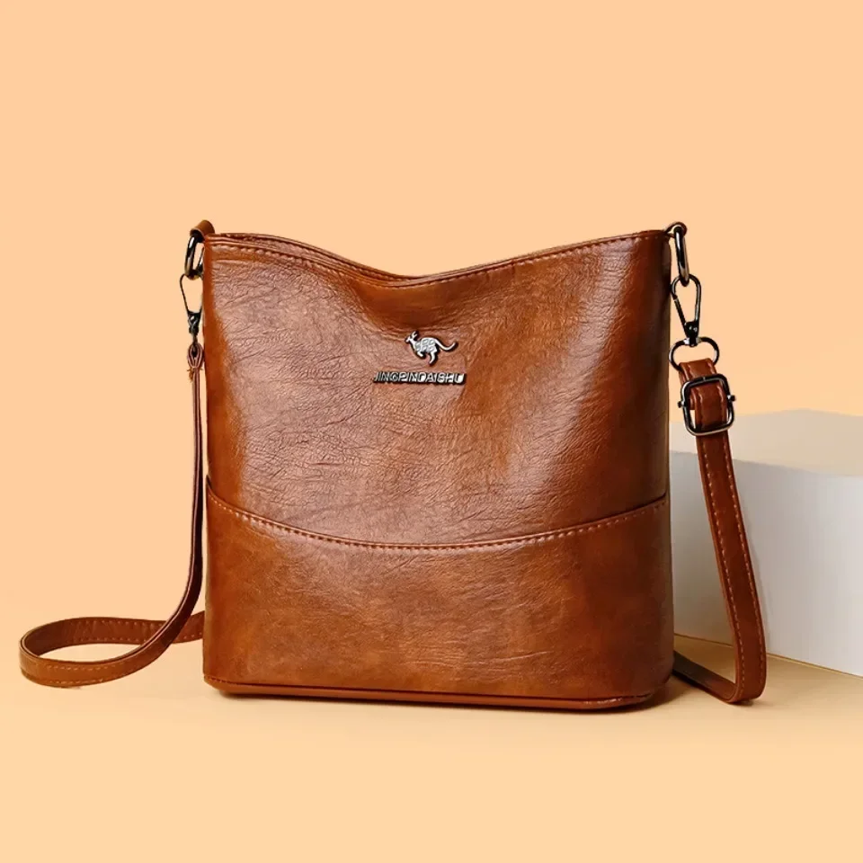 Soft Pu Leather Crossbody Bag  - Luxury Bags In Japan のレビューと価格
