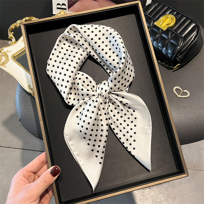 Luxury New Printed Scarves Wom - Luxury Bags For Sale のレビューと価格