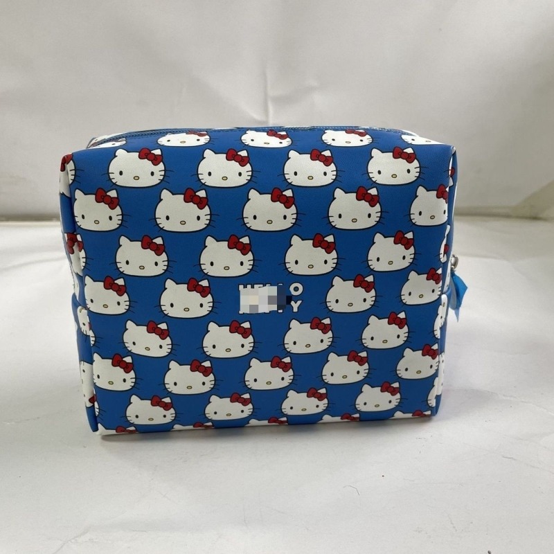 Sanrio New HelloKitty Kawaii A - Luxury Bags In Japan のレビューと価格