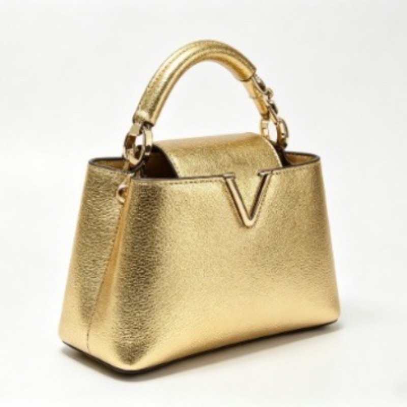 Elegant Leather Messenger Bag  - Luxury Bags For Sale のレビューと価格