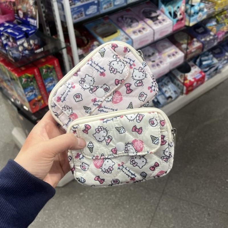 Sanrio New HelloKitty Kawaii A - Luxury Bags In Japan のレビューと価格