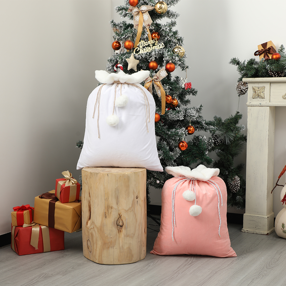 Plush Christmas Santa Sack Cor - Luxury Xmas Bags のレビューと価格
