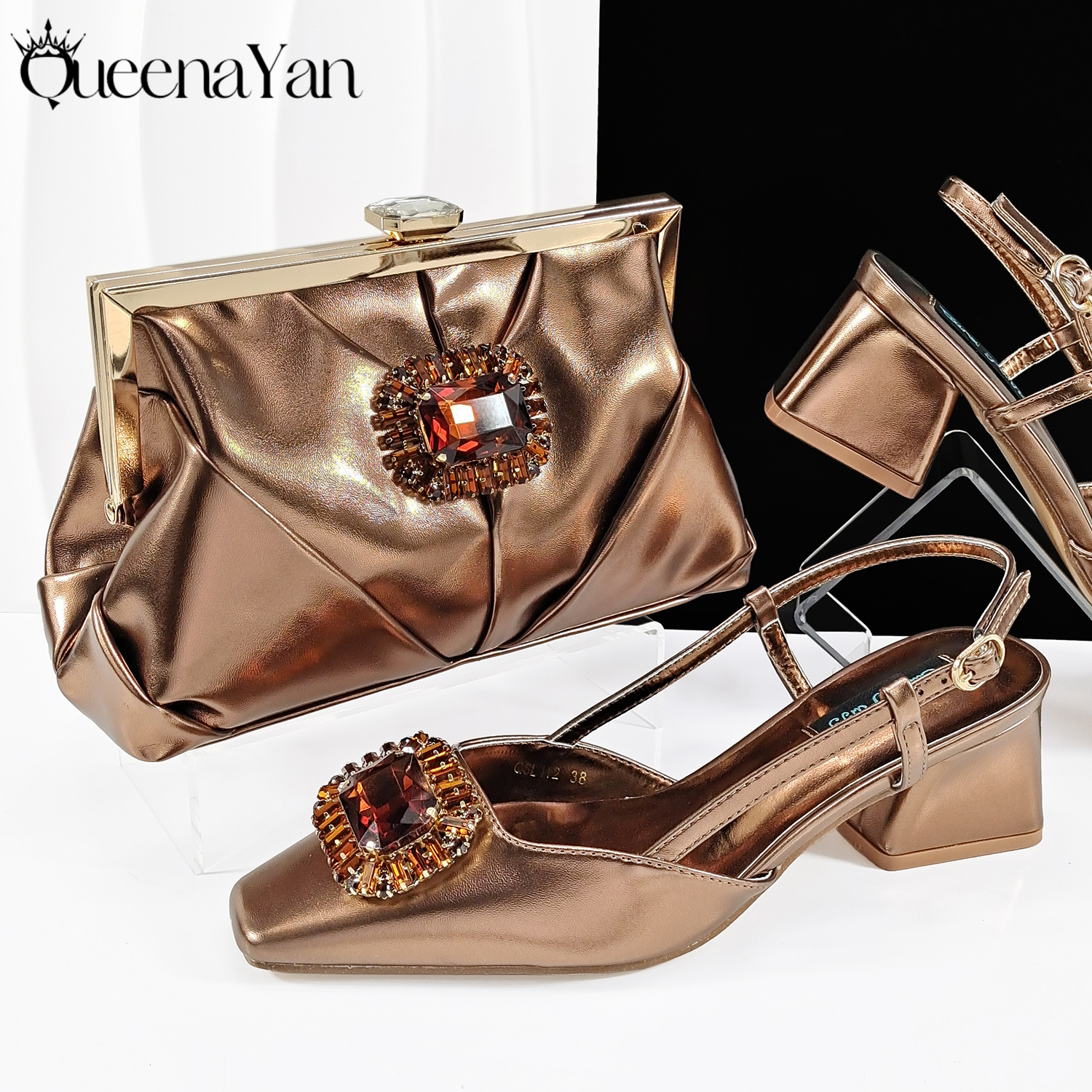 Queena Yan High-end Matching!  - Luxury Bags And Shoes のレビューと価格