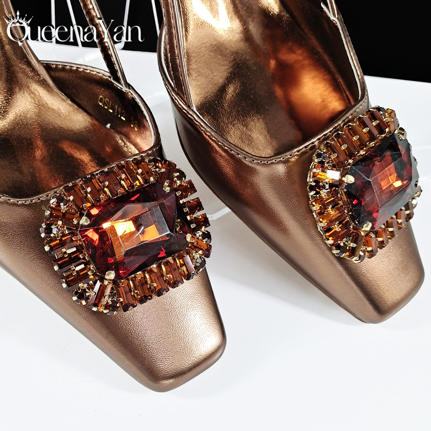 Queena Yan High-end Matching!  - Luxury Bags And Shoes のレビューと価格