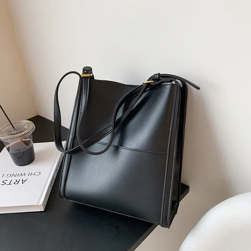 Quality Women Tote Bags 2023 L - Luxury Tote Bags With Zipper のレビューと価格