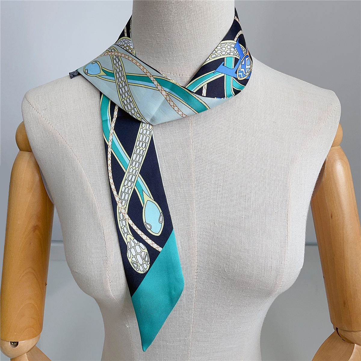 New Brand Design Colored Snake - Luxury Bags China のレビューと価格