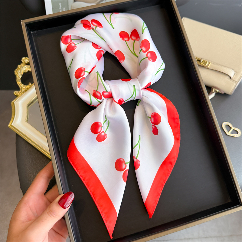 Luxury Square Satin Scarf Wome - Luxury Bags China のレビューと価格